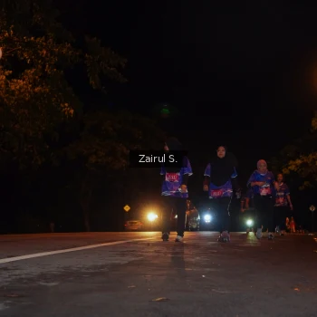 Runner Photo 1703690