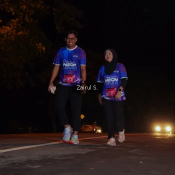 Runner Photo 1703694