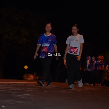 Runner Photo 1703704