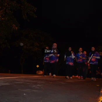 Runner Photo 1703705