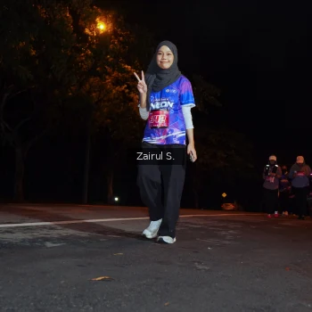 Runner Photo 1703730