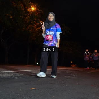 Runner Photo 1703732