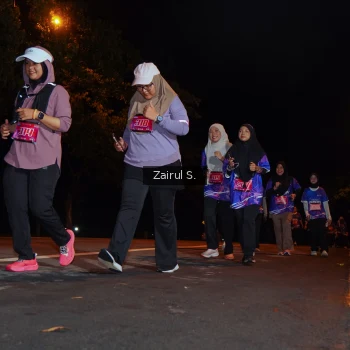 Runner Photo 1703742