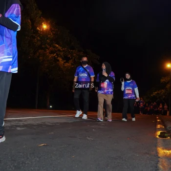 Runner Photo 1703757