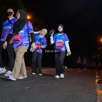 Runner Photo 1703766