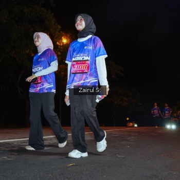 Runner Photo 1703770