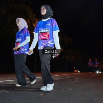 Runner Photo 1703775