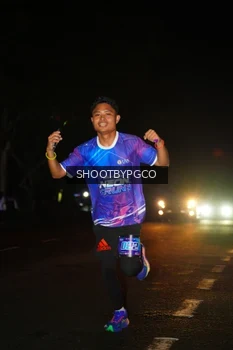 Runner Photo 1703790