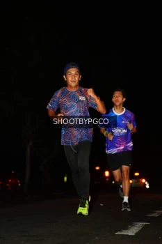 Runner Photo 1703794