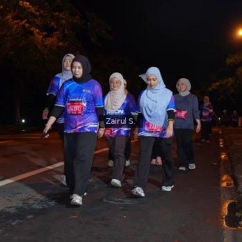 Runner Photo 1703815