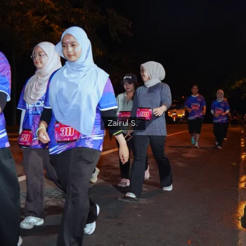 Runner Photo 1703819