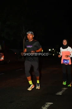 Runner Photo 1703824