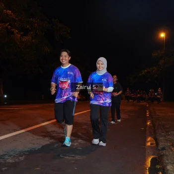 Runner Photo 1703834