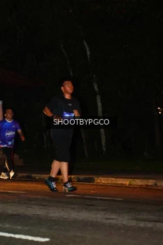 Runner Photo 1703837