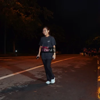 Runner Photo 1703842