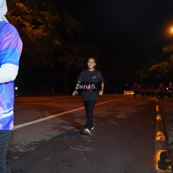 Runner Photo 1703844