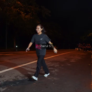 Runner Photo 1703845