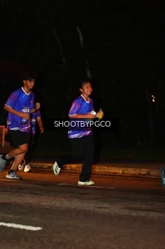 Runner Photo 1703851