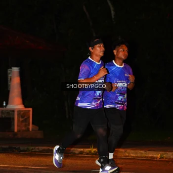 Runner Photo 1703867
