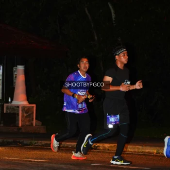Runner Photo 1703869