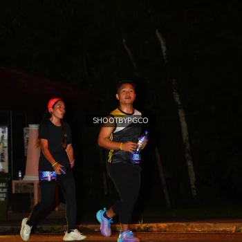 Runner Photo 1703915