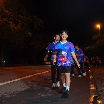 Runner Photo 1703916