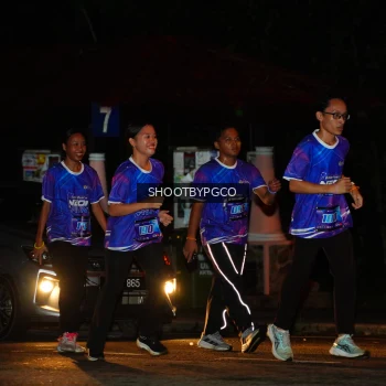 Runner Photo 1703921