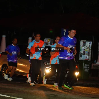 Runner Photo 1703928