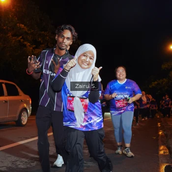Runner Photo 1703933