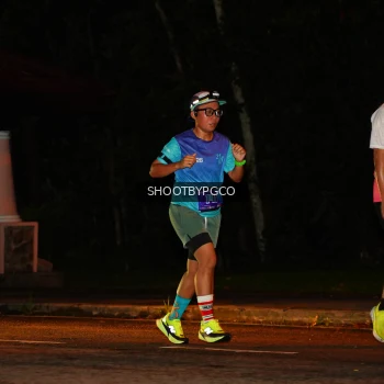 Runner Photo 1703939