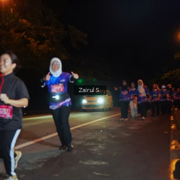 Runner Photo 1703948