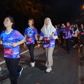 Runner Photo 1703974