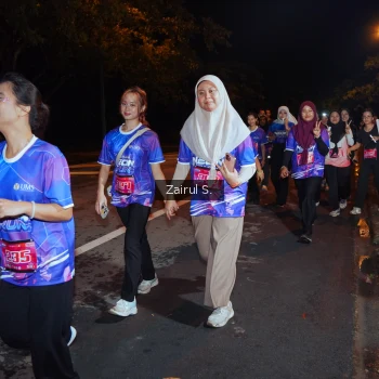 Runner Photo 1703981
