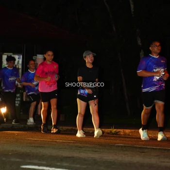 Runner Photo 1703999