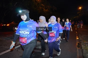 Runner Photo 1704014