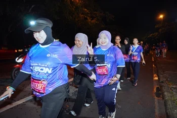 Runner Photo 1704022
