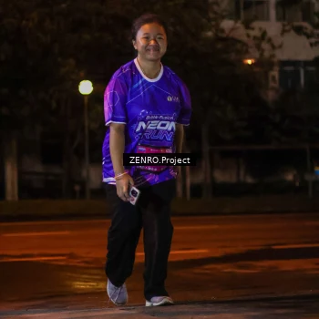 Runner Photo 1704023