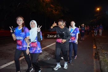 Runner Photo 1704026