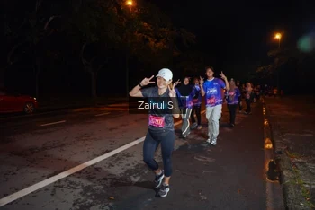 Runner Photo 1704045