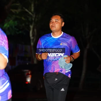 Runner Photo 1704046