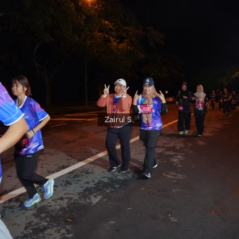 Runner Photo 1704059