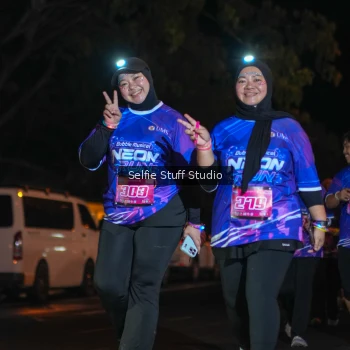 Runner Photo 1704073