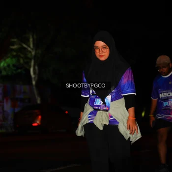 Runner Photo 1704087
