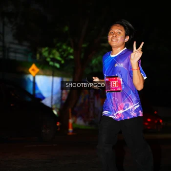 Runner Photo 1704093