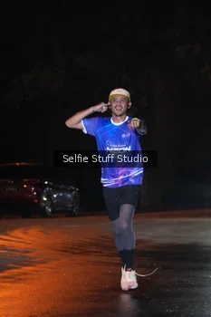 Runner Photo 1704112