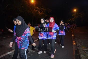 Runner Photo 1704162