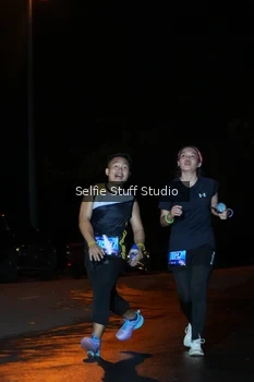 Runner Photo 1704215