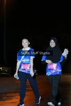 Runner Photo 1704230