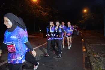 Runner Photo 1704233