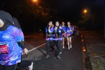 Runner Photo 1704235